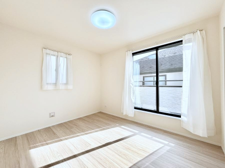 ���̑����ρ@���邢�o���R�j�[�T�C�h�ɗm����ݒu�B�ڊo�߂̗ǂ��Q���ɁB 