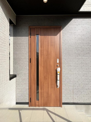 ���ց@��؂ȉƑ��A���q���o�}���錺�ցB