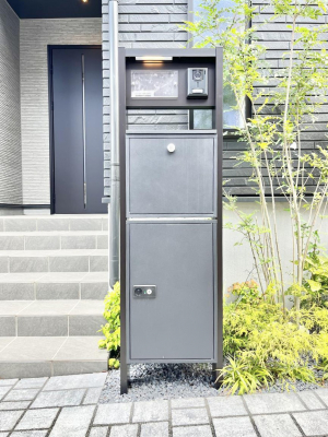 ���̑��@�\�D�E�C���^�[�z���E�|�X�g�E��z�a�n�w���ЂƂɏW��B�G���g�����X�ɂȂ��ރV���v���f�U�C���B