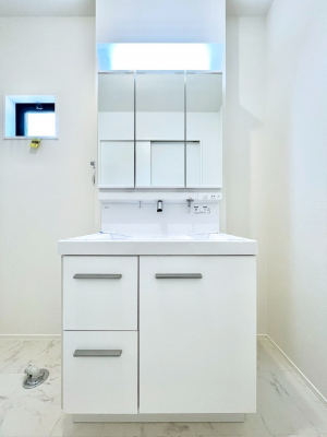 ���ʑ�E���ʏ��@�傫�����₷���O�ʋ��Ő�����������ʑ�́A�g�����Ȃ݃`�F�b�N�┧�̂������ɂ������߂ł��B 