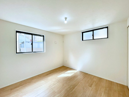 ���̑����ρ@2�ʍ̌����m�ۂ������邢��ԁB�Ƒ��݂�Ȃ����K�ȕ�炵����������݌v�ł��B