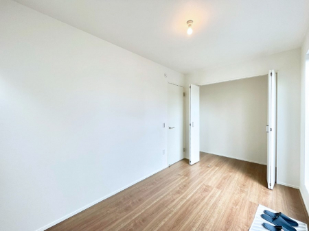 �q�������@�q�������ɂ��������߂Ȏ��[�X�y�[�X�����Ղ�̋���