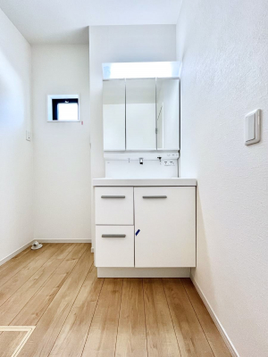 ���ʑ�E���ʏ��@�傫�����₷���O�ʋ��Ő�����������ʑ�́A�g�����Ȃ݃`�F�b�N�┧�̂������ɂ������߂ł��B 