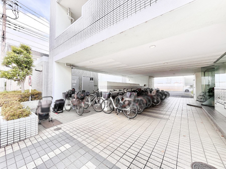 ���̑��@�O�� ���]�Ԓu����i�󂫏󋵂͓s�x���m�F���������j