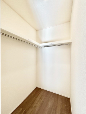 ���̑��@�ߗނ��n���K�[�Ɋ|�����܂܎��[�ł���WIC�B�ߗނ̐������ڂ����₷���ĕ֗��ł��I