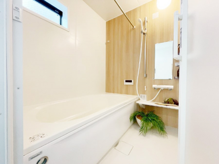 �����@����̔�������Ă���閾�邢�������̂���o�X���[��