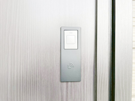 ���̑��@�X�}�[�g�ɊJ���ł���d�q�L�[