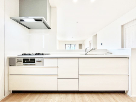 �L�b�`���@�������������I�ɁA�y�����I�V�X�e���L�b�`��