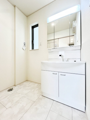 ���ʑ�E���ʏ��@���[�͂Ƌ@�\���ɗD�ꂽ���ʉ��ϑ�