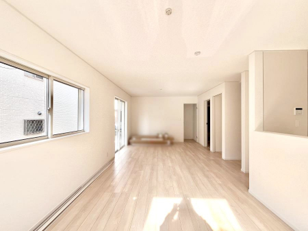 ���̑����ρ@���邢�z���������A�����̕��͋C�ɖ��������_�C�j���O�B   