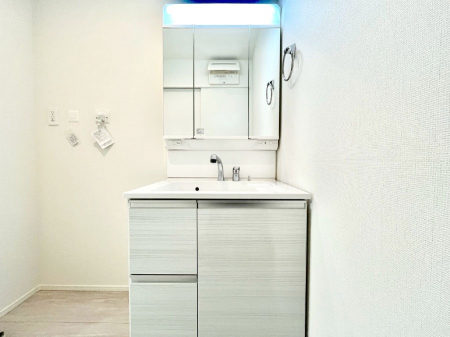 ���ʑ�E���ʏ��@�傫�����₷���O�ʋ��Ő�����������ʑ�́A�g�����Ȃ݃`�F�b�N�┧�̂������ɂ������߂ł��B 