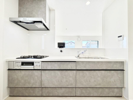 �L�b�`���@�������������I�ɁA�y�����I�V�X�e���L�b�`��