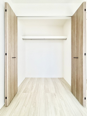 ���[�@�S�����N���[�[�b�g�t��