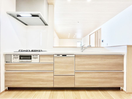 �L�b�`���@�������������I�ɁA�y�����I�V�X�e���L�b�`��