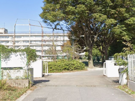 ���ӊ��@���w�Z 550m ���ˎs�����P�쒆�w�Z