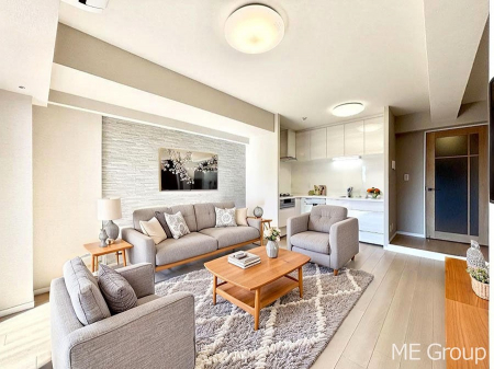 ���r���O�@�������������͋C�̂k�c�j�͉Ƒ��݂�Ȃ̉��K��ԁ@���Ƌ��CG�ł�