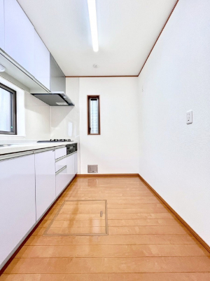 �L�b�`���@��Ƃ肠��L�b�`���ł͂��Ƒ��Ɗy�������������ł��܂��B