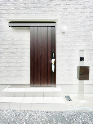 ���ց@��؂ȉƑ��A���q���o�}���錺�ցB