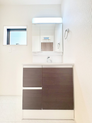 ���ʑ�E���ʏ��@���[�͂Ƌ@�\���ɗD�ꂽ���ʉ��ϑ�  