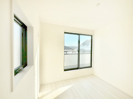 ���̑����ρ@�o���R�j�[���J�������v���X���Ă����m��