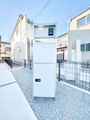 ���̑��@�V���v���f�U�C���̃|�X�g�B