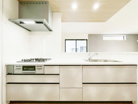 �L�b�`���@�������������I�ɁA�y�����I�V�X�e���L�b�`��