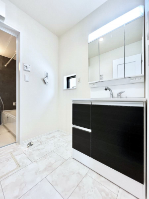 ���̑��@���������Ă���̂Ŏ��C�̑����ꏊ�ł����C���\���s���܂��B�����̐g�x�x���C�����ǂ��I