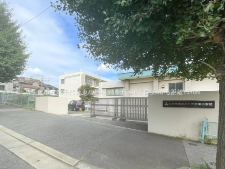 ���ӊ��@���w�Z 1570m �����s�������䓌���w�Z