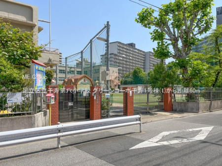 ���ӊ��@���w�Z 60m �����旧����攪���w�Z