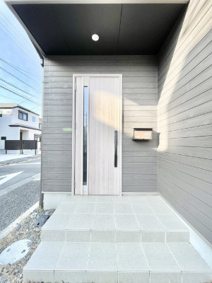 ���ց@��؂ȉƑ��A���q���o�}���錺�ցB