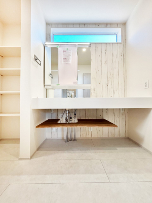 ���ʑ�E���ʏ��@���[�͂Ƌ@�\���ɗD�ꂽ���ʉ��ϑ�