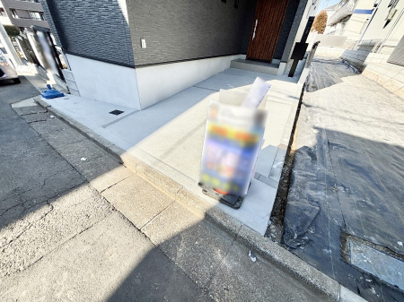 �@�����Ɍ������Ȃ����ԃX�y�[�X�B