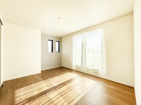 �Q���@�g���₷���`�Ńx�b�g��Ƌ�̒u�����ɂ����邱�Ƃ�����܂���B   