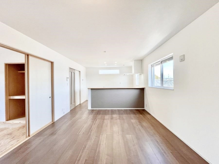 ���̑����ρ@�אڂ̘a�����J������΂���ɍL�X��Ԃ�