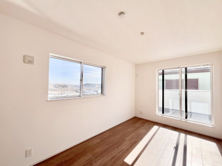 ���̑����ρ@���邢�o���R�j�[�T�C�h�ɗm����ݒu�B�ڊo�߂̗ǂ��Q���ɁB