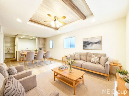 ���r���O�@�������������͋C�̂k�c�j�͉Ƒ��݂�Ȃ̉��K��ԁ��Ƌ��CG�ł�