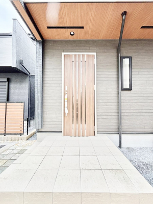 ���ց@���֑O�͉J���~���Ă��G��ɂ��������t��