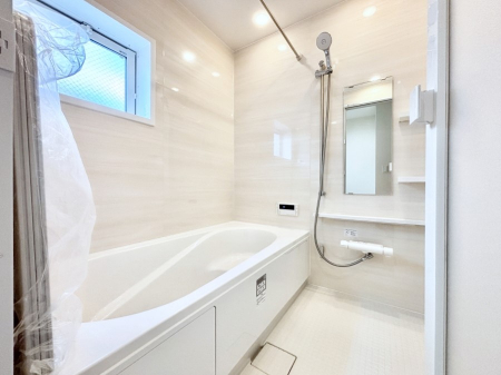 �����@����̔�������Ă���閾�邢�������̂���o�X���[��