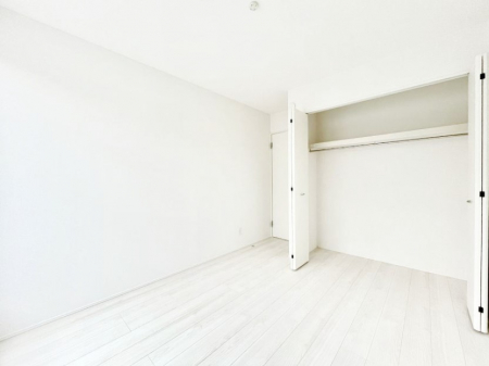 ���̑����ρ@�N���[�[�b�g�t���̂������ŃX�b�L���Ƃ�����Ԃł�����芰���܂��B