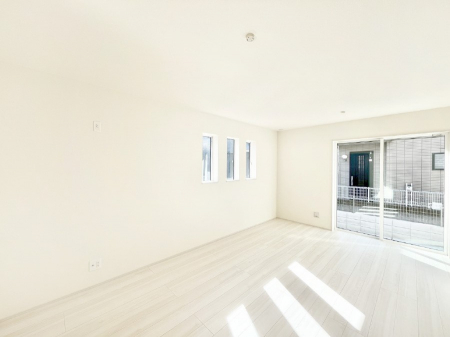 ���̑����ρ@���邢�z���������A�����̕��͋C�ɖ��������_�C�j���O�B   