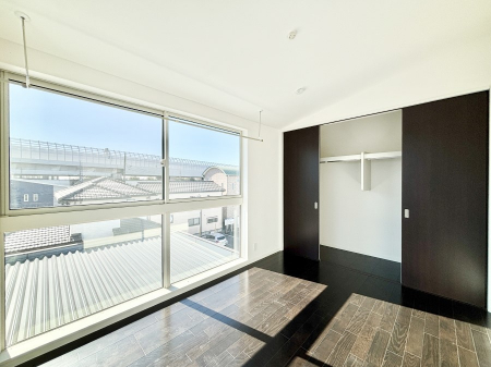 ���̑����ρ@�u�₩�ȓ��������������S�̂�D������ݍ���ł���܂�