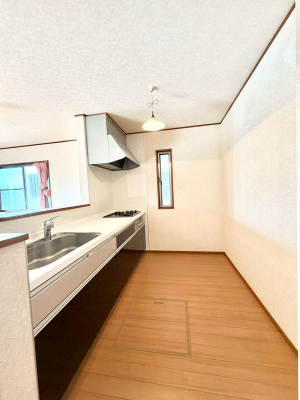 �L�b�`���@��Ƃ肠��L�b�`���ł͂��Ƒ��Ɗy�������������ł��܂��B