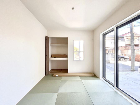 ���̑����ρ@�_�炩����̋�Ԃ́A���q�l�̗V�я�◈�q���̂����ĂȂ��̏ꏊ�Ƃ��ďd�󂵂܂��B 