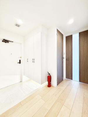 ���ց@�Ƒ��̋A��₨�q�l�������������}���錺��