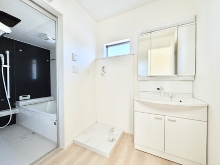 ���̑��@���������Ă���̂Ŏ��C�̑����ꏊ�ł����C���\���s���܂��B�����̐g�x�x���C�����ǂ��I