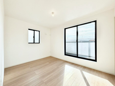 ���̑����ρ@�o���R�j�[���J�������v���X���Ă����m��