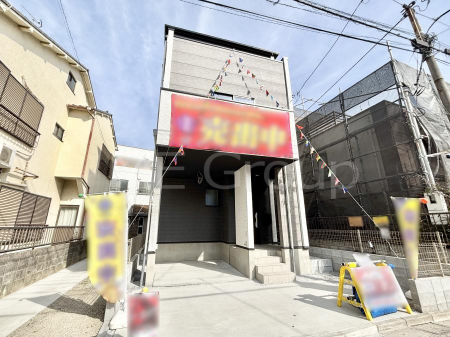 ���n�O�ώʐ^�@�����Ղ�̗z���ƊJ�����ɕ�܂�閾�邢�Z�܂�