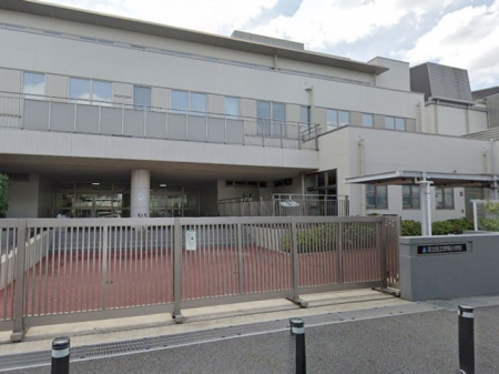 ���ӊ��@���w�Z 500m �����旧�ɋ����w�Z