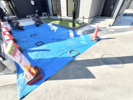 �@�����Ɍ������Ȃ����ԃX�y�[�X�B