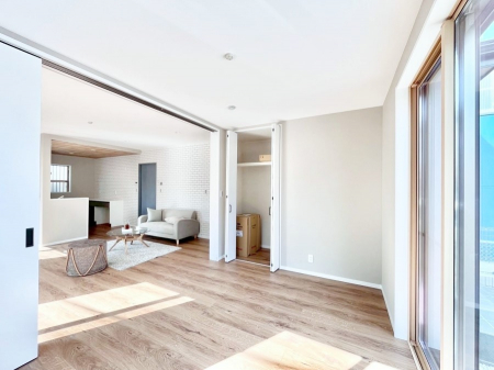 ���̑����ρ@���r���O�ׂ̗ɂ���m���B�����J�����čL�����p���邱�Ƃ��\�ł��B